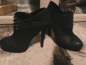 Michael Antonio 8.5 Dark Gray Studded Ankle Boots